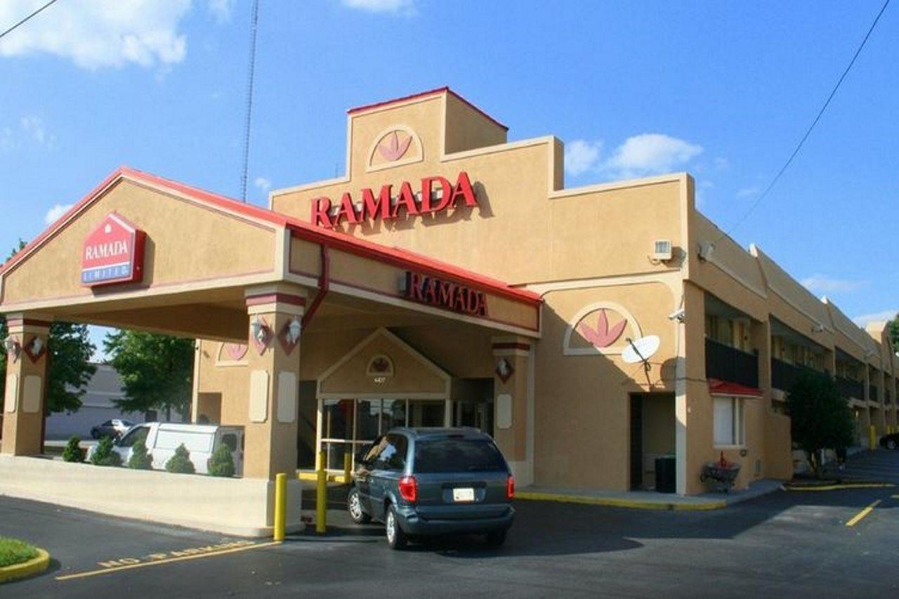 Ramada By Wyndham Baltimore West Eksteriør billede